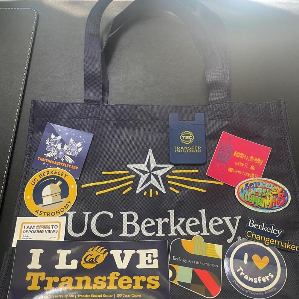 UC Berkeley Cal Gift Bundle 11 Items Tote Bag Stickers Card Holder 💌